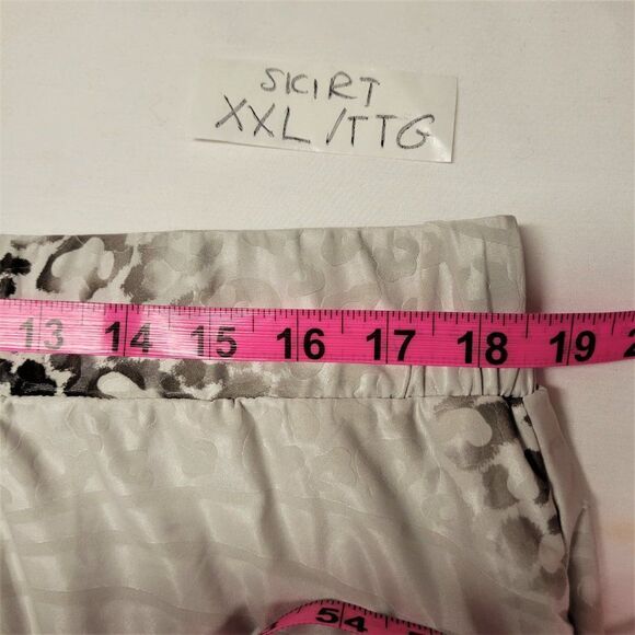 𝅺MICHAEL Tyler  Cream Color Printed Skirt Sizes S, M, XXL - Picture 12 of 16